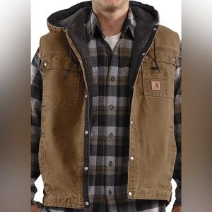 Men’s Carhartt lined hooded vest